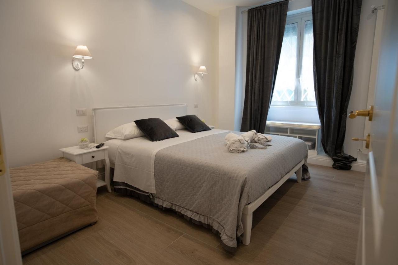 Suite Imperiale Colosseo Rome Exterior photo