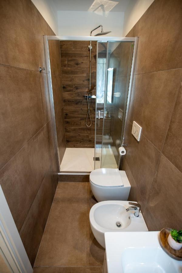 Suite Imperiale Colosseo Rome Exterior photo