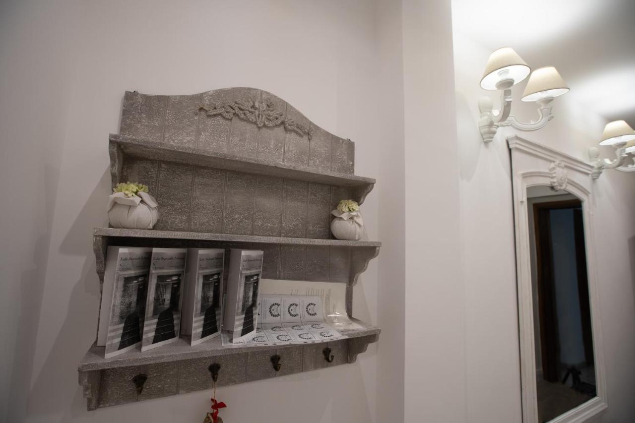 Suite Imperiale Colosseo Rome Exterior photo
