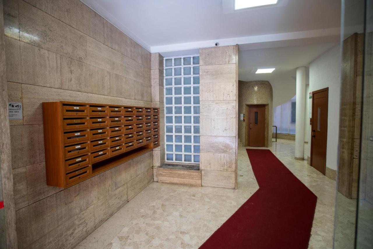Suite Imperiale Colosseo Rome Exterior photo