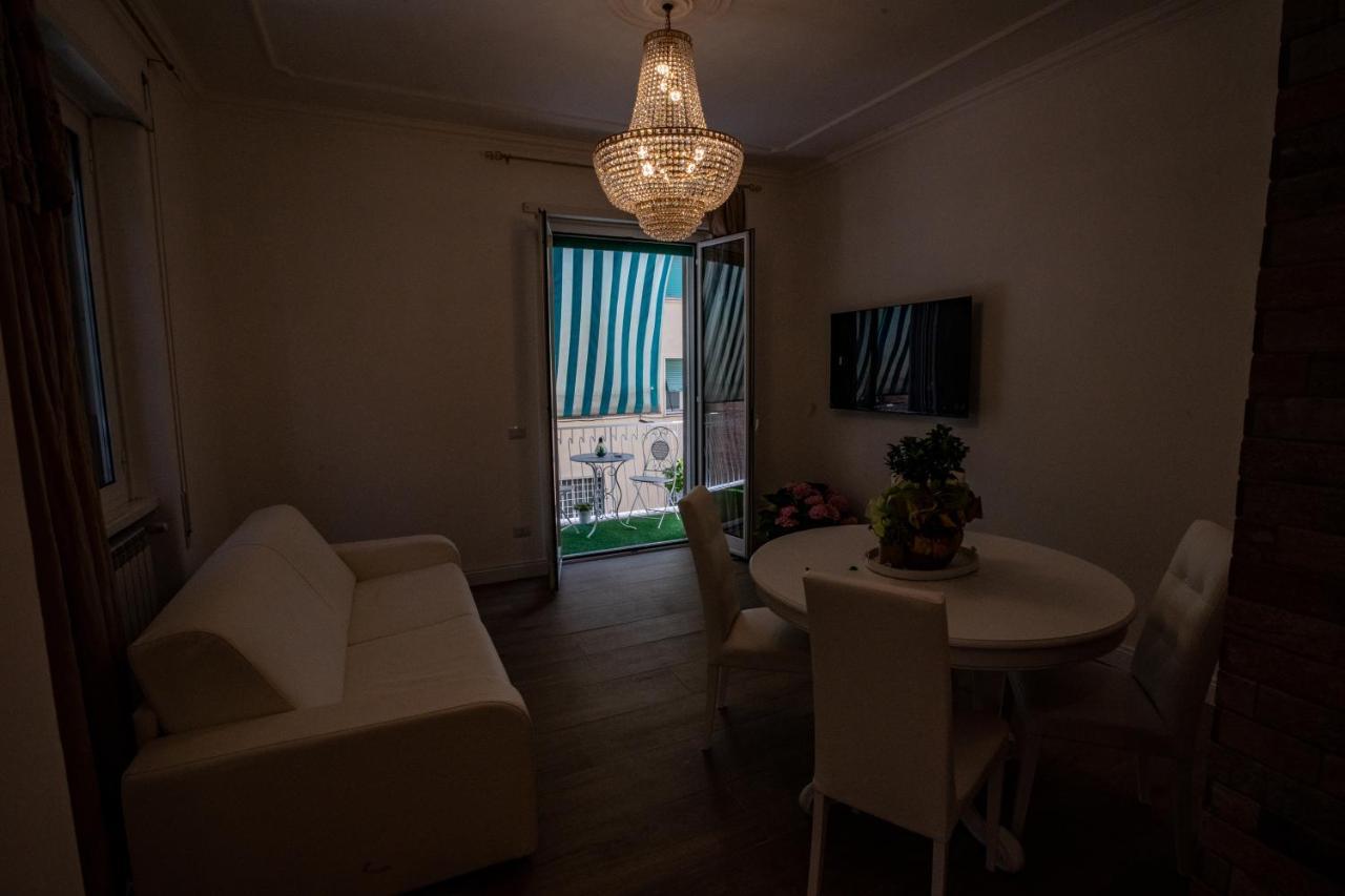 Suite Imperiale Colosseo Rome Exterior photo