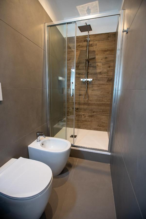 Suite Imperiale Colosseo Rome Exterior photo